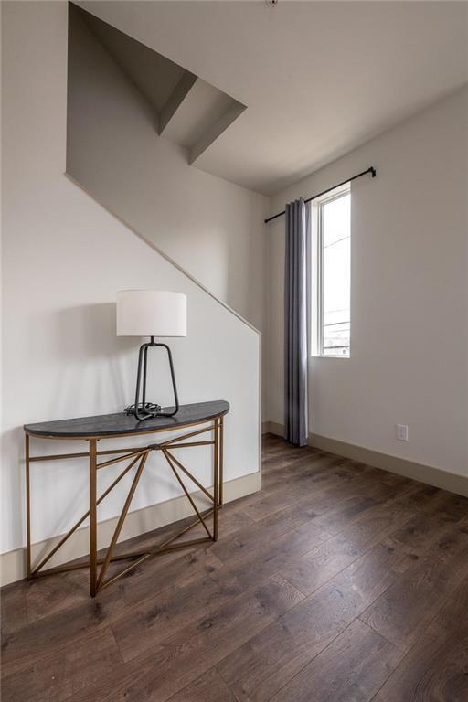 Building Photo - 37 Reynolds Square Ln