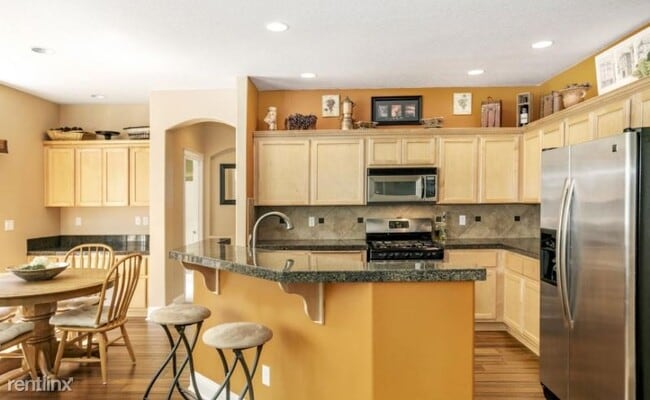Building Photo - 5 br, 3 bath House - 17901 NE 36th Way