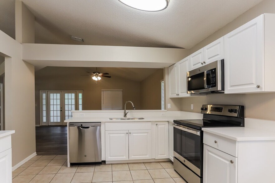 Building Photo - 1408 Windjammer Pl