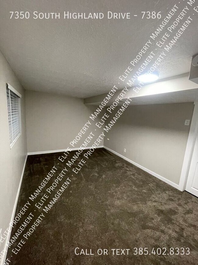 Building Photo - 7350 S Highland Dr