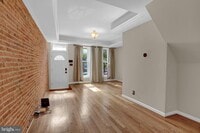 Building Photo - 2308 E Fairmount Ave