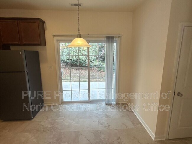 Building Photo - 175 Limerick Rd