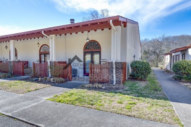 Building Photo - 214 Old Hickory Blvd