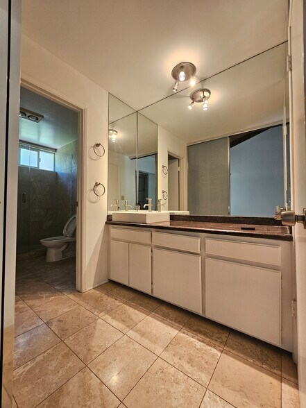 Building Photo - 4836 Balboa Ave