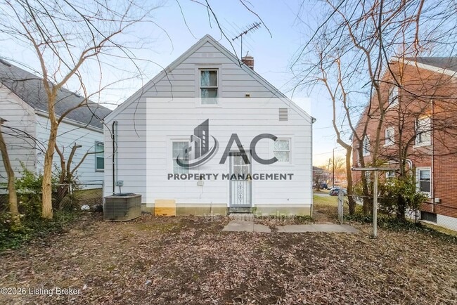 Building Photo - 4405 S 2nd St