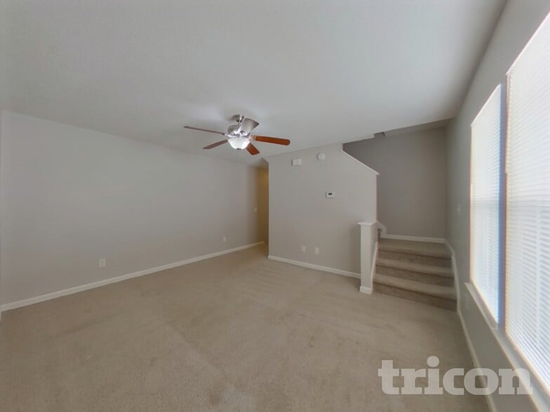 Building Photo - 31 Gatewood Way