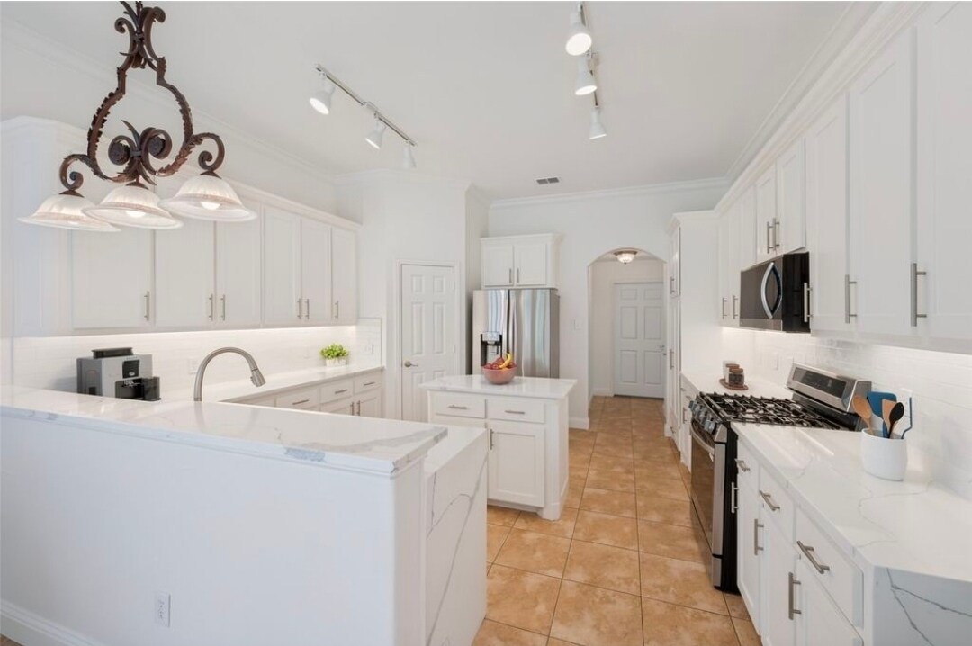 Building Photo - 7428 Boulder Creek Dr