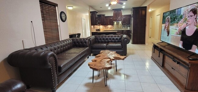 Building Photo - 2889 Siwell Street