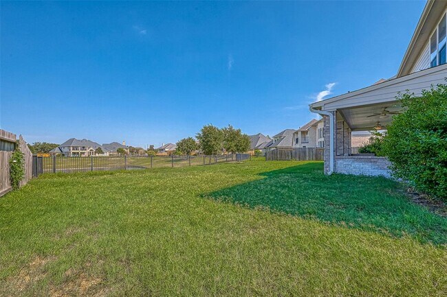 Building Photo - 7510 Shadow Terrace Ln