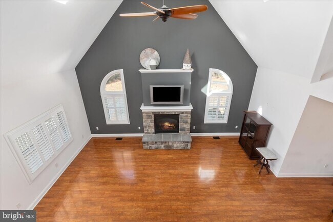 Building Photo - 882 Liberty Furnace Rd