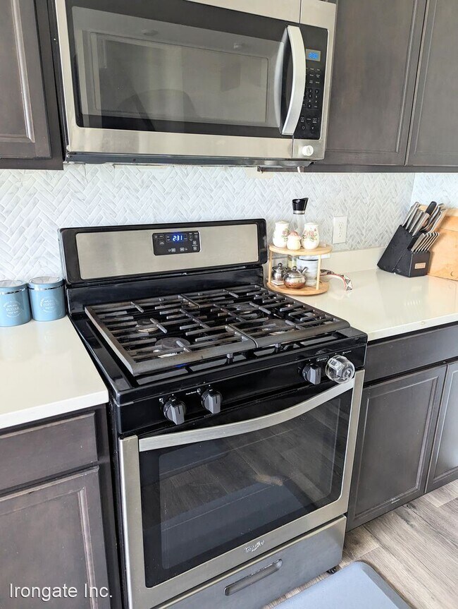 Building Photo - 5 br, 4 bath House - 3034 Snowdrop Ct.