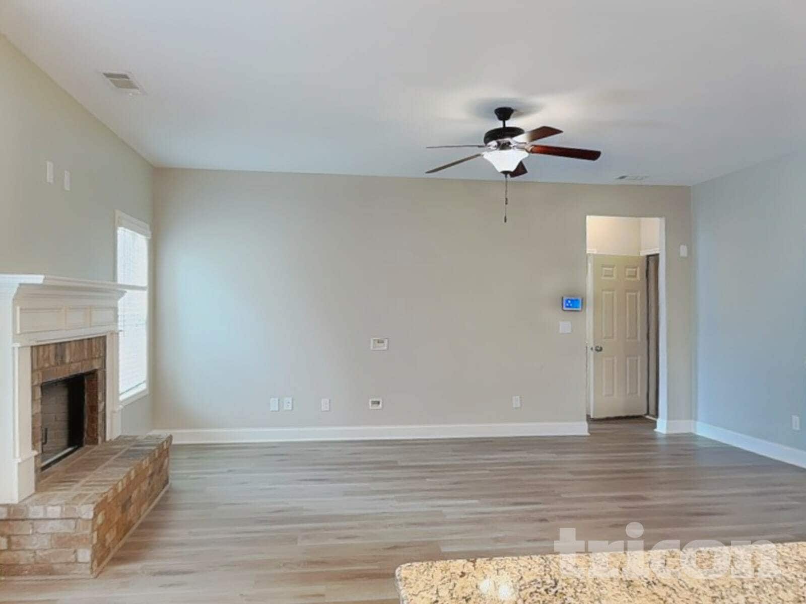 Building Photo - 1124 Hartwell Rd