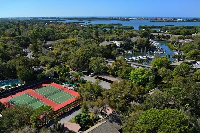 Building Photo - 1512 Pelican Point Dr