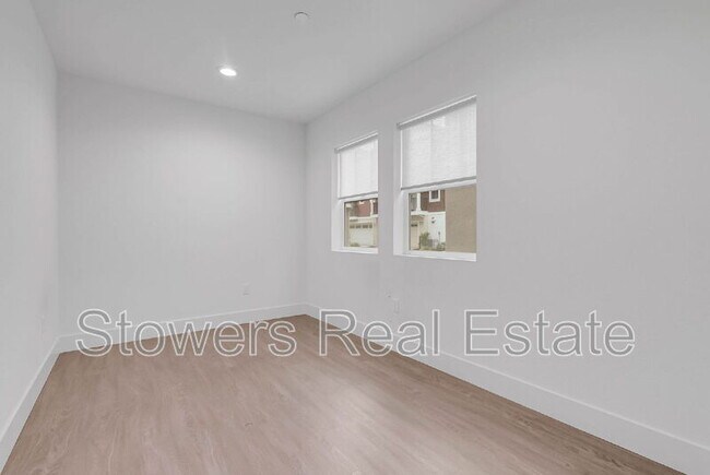 Building Photo - 1416 Julia Ln