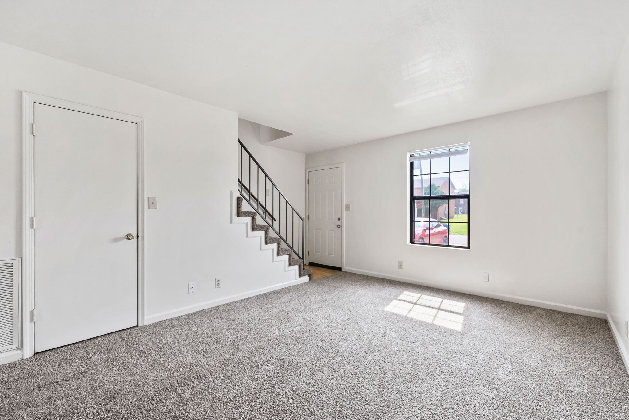Building Photo - 273 Northridge Dr