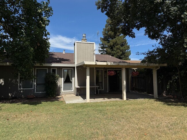 Building Photo - 5308 Angelina Ave
