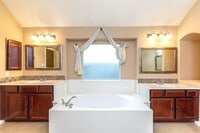 Building Photo - 2201 Signal Hill Dr