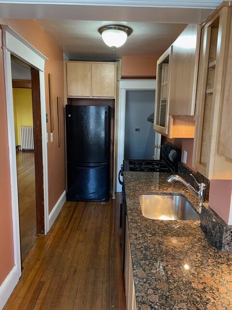 Building Photo - 2743 4th St NE