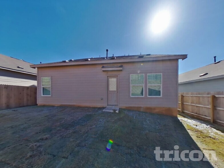 Building Photo - 5927 Forenoon Dr