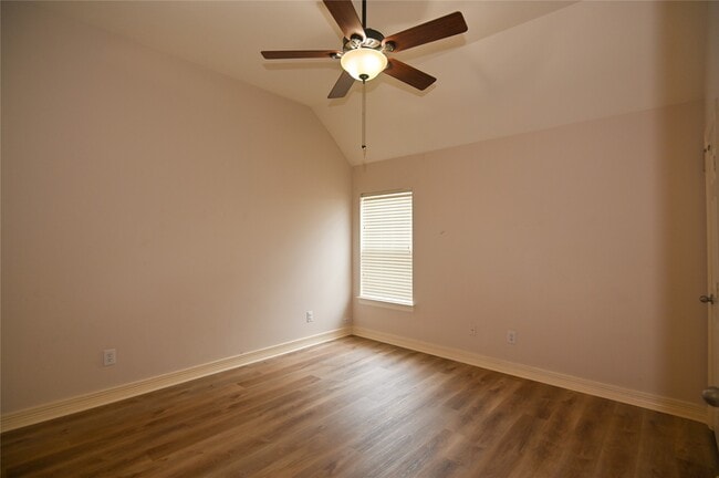 Building Photo - 2313 Echo Harbor Dr