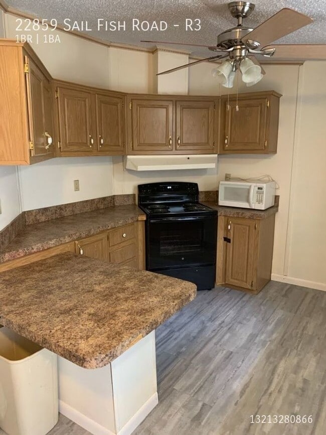 Building Photo - 22859 Sailfish Rd
