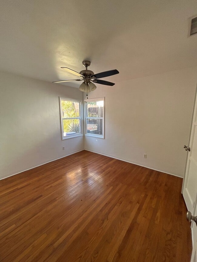 Building Photo - Charming 3 bedroom 1.5 bath home in La Mesa, with brand new Spa Jacuzzi! $3,295