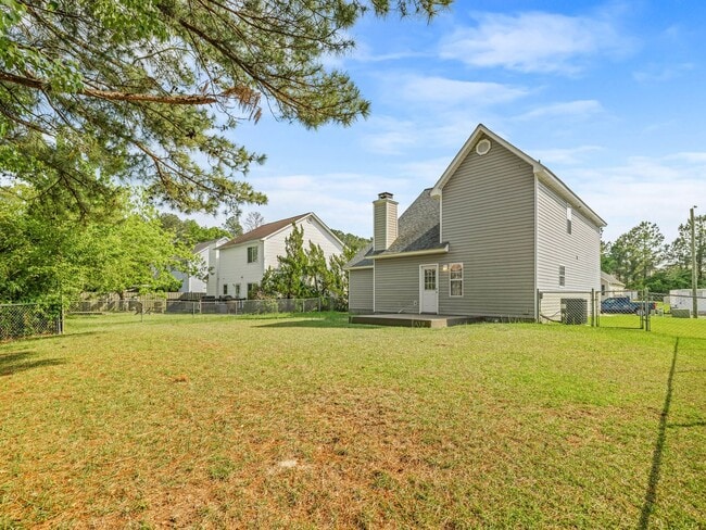 Building Photo - Aragona Village