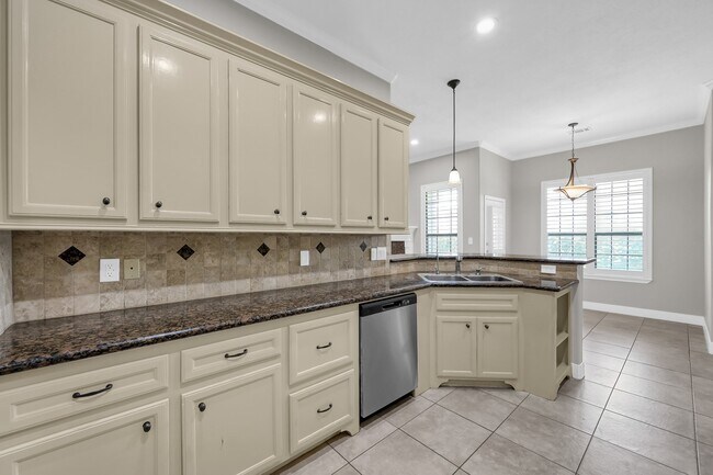 Building Photo - 13605 Steamboat Springs Ct