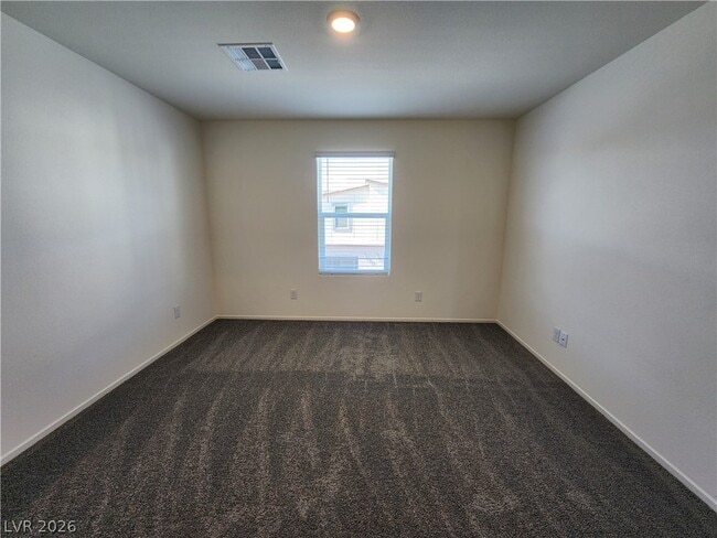 Building Photo - 6062 Lily Gdn St