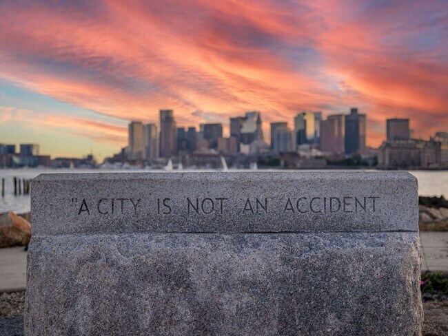 Building Photo - 238 Havre St