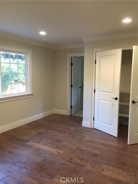 Building Photo - 5310 La Forest Dr