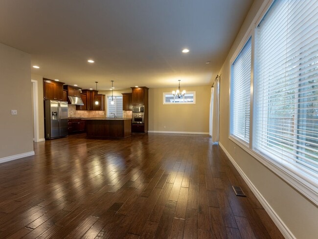 Building Photo - Beautiful Home in the Heart of University Place