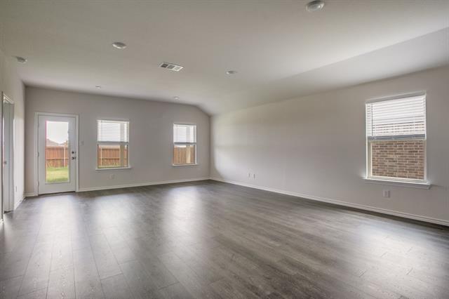 Building Photo - 4021 Black Canyon Dr