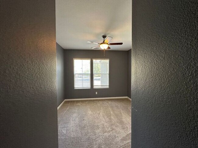Building Photo - 8120 Silver Strike Ct
