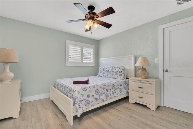 Building Photo - 6440 3rd Palm Point