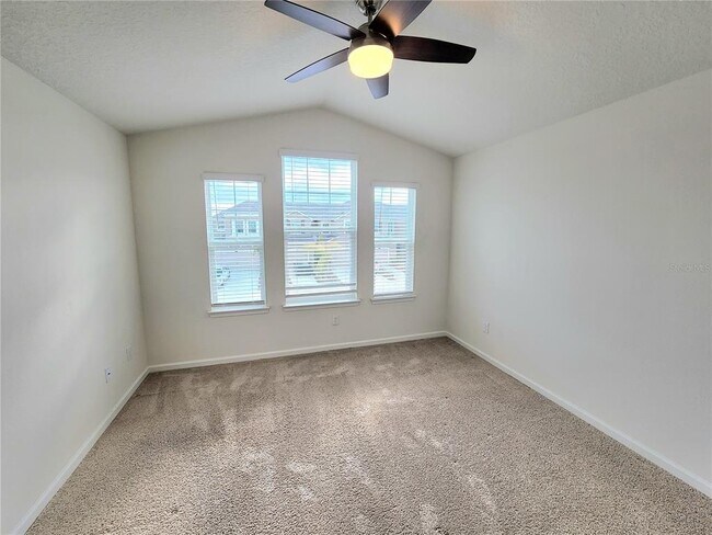 Building Photo - 5543 Pleasantview Ct