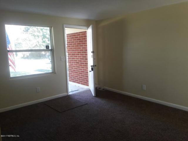 Building Photo - 4 bedroom in Jacksonville FL 32254