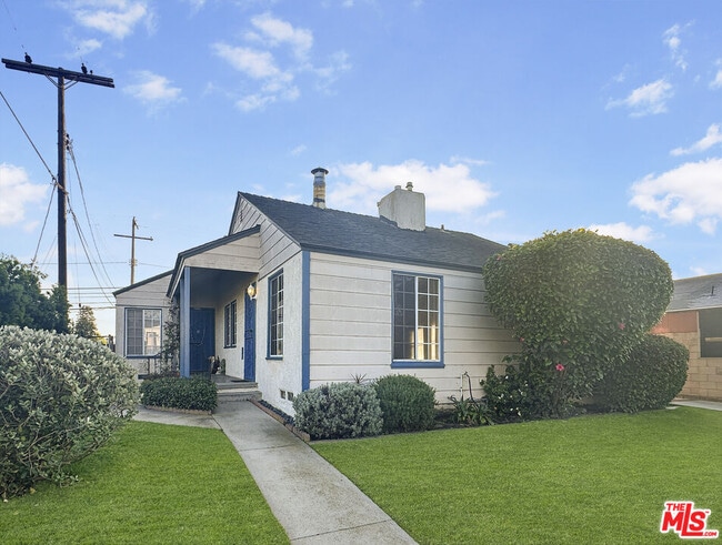 Building Photo - 5962 W 85th Pl