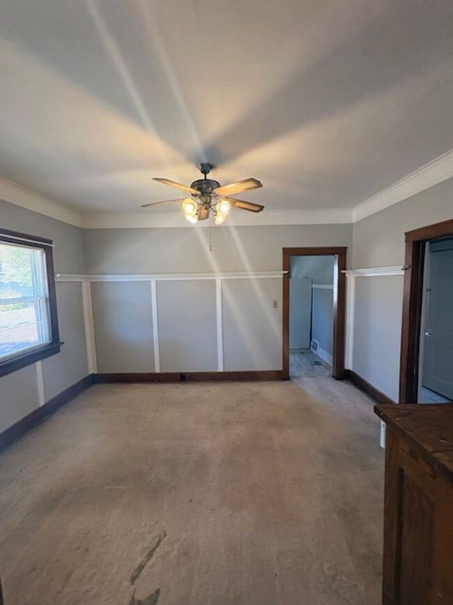 Building Photo - 2 Bedroom  1 Bathroom single family home in Peoria, IL