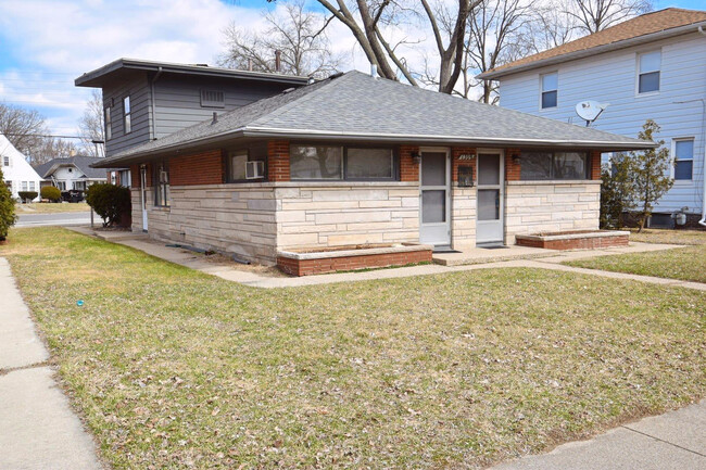 Building Photo - 1309 McKinley Ave