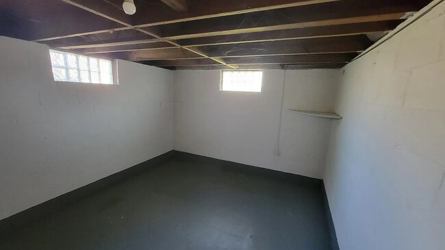 Basement - 26548 Eton Ave