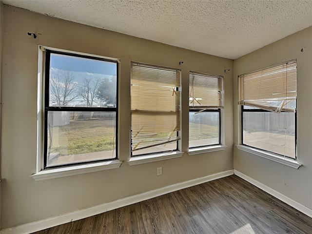 Building Photo - 1506 Briarpath Ln