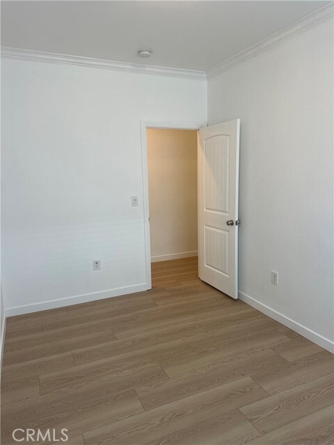 Building Photo - 956 E 43rd St