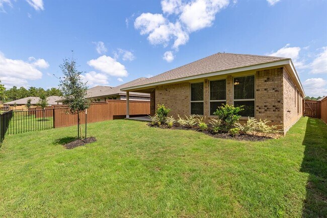 Building Photo - 28809 Mount Bonnell Dr