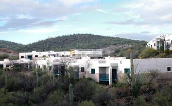 Building Photo - SINGLE LEVEL FURNISHED CASITA IN STARR PASS