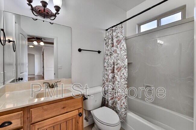 Building Photo - 2478 E Springs Dr