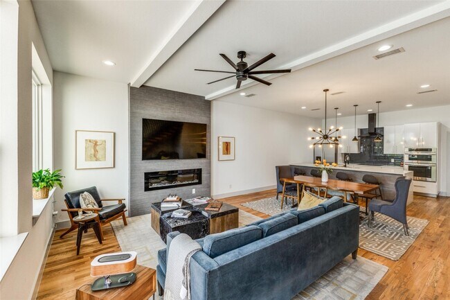 Building Photo - 10630 Greengarden Rd