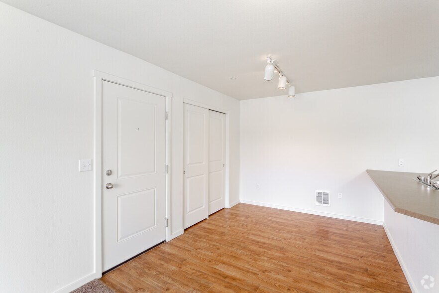 Copper Hill 3210 E 44th Ave Spokane WA 99223 Apartment Finder