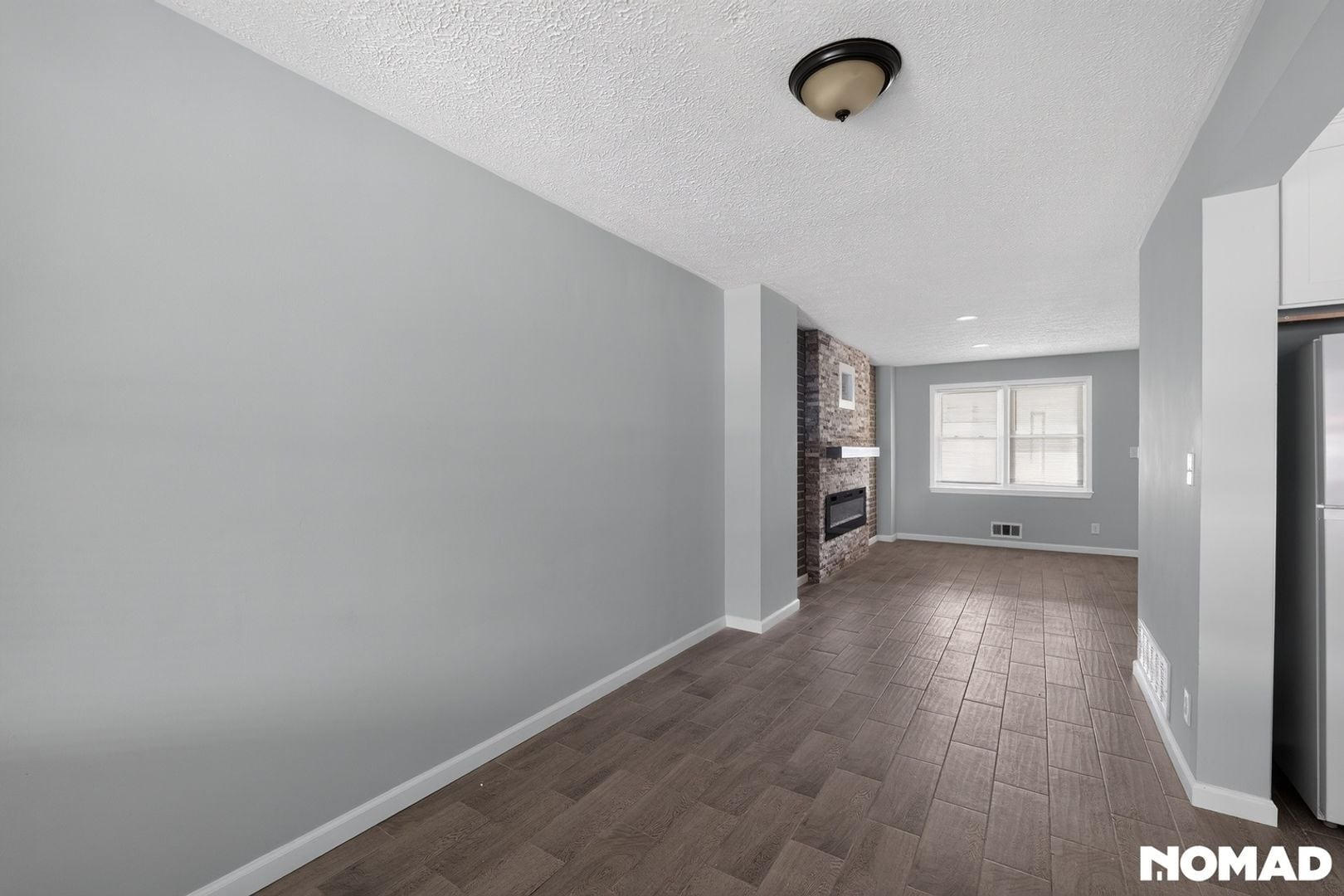 Building Photo - 2229 Redthorn Rd