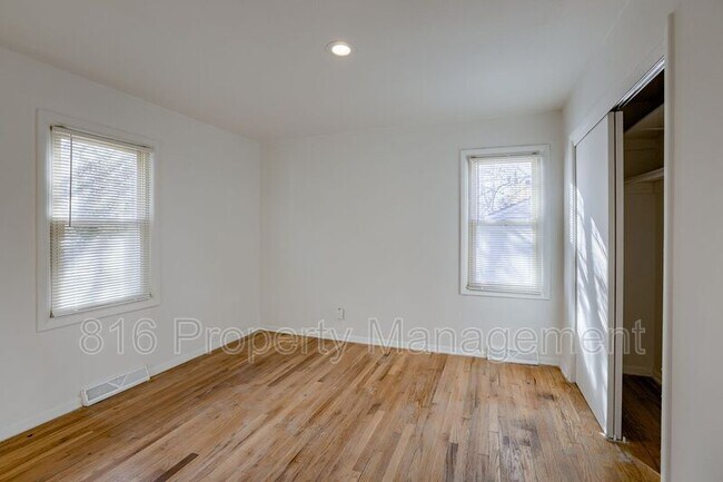 Building Photo - 11111 Blue Ridge Blvd